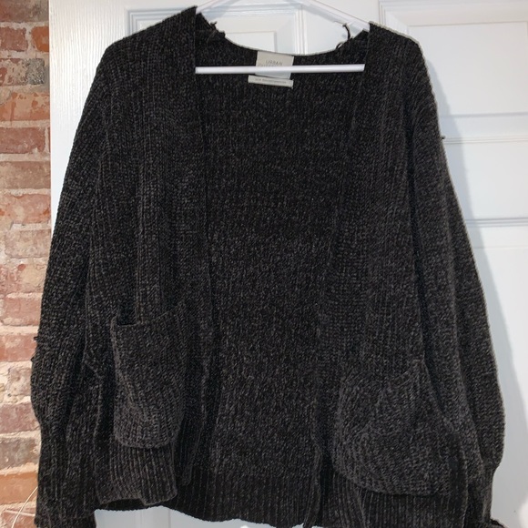 Cardigan - Picture 1 of 5